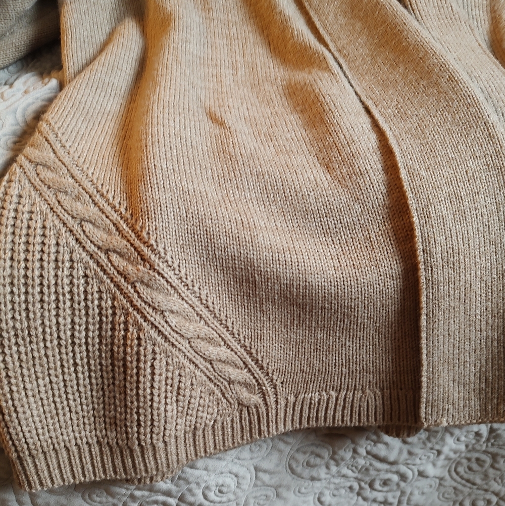 EUC Beautiful Tan Cardigan - Picture 6 of 8